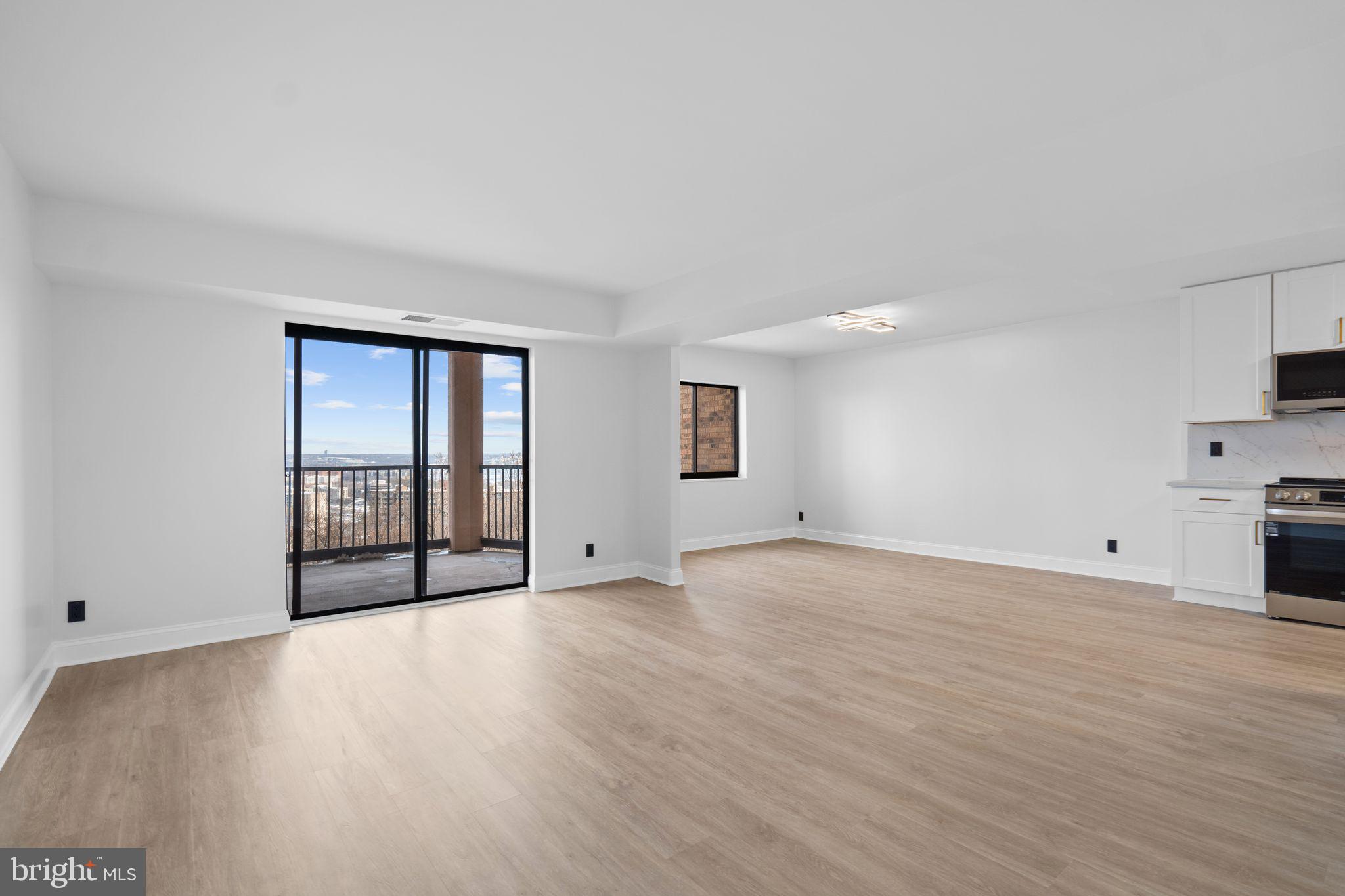 5901 MOUNT EAGLE DRIVE 1102