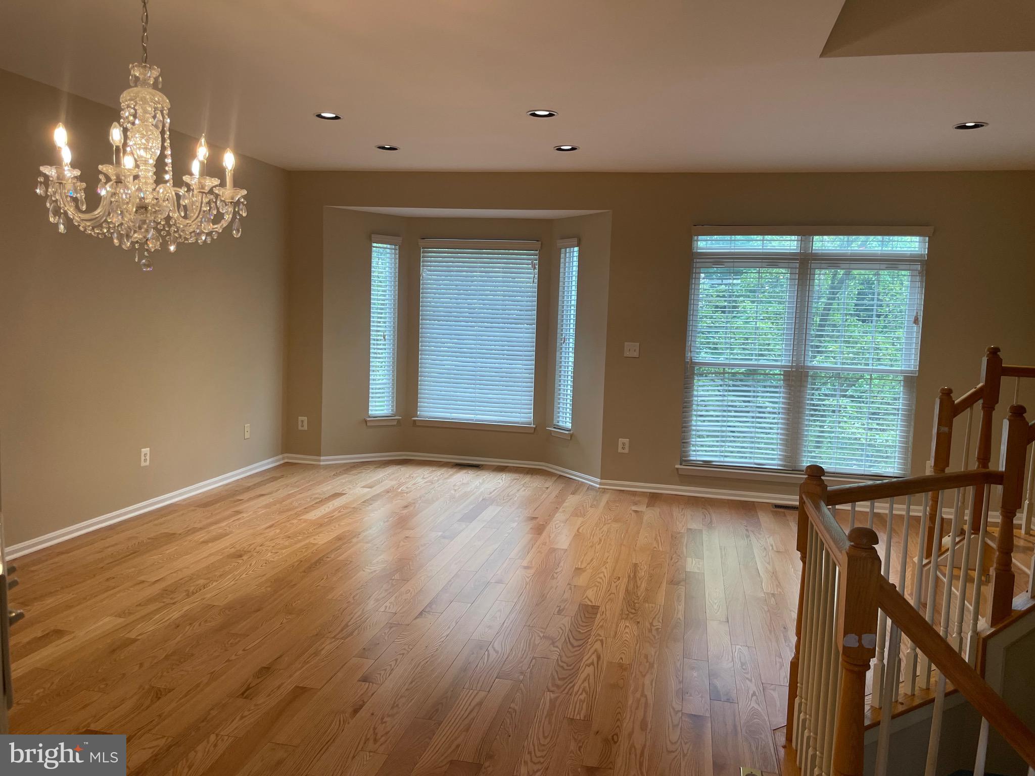 21629 KINGS CROSSING TER