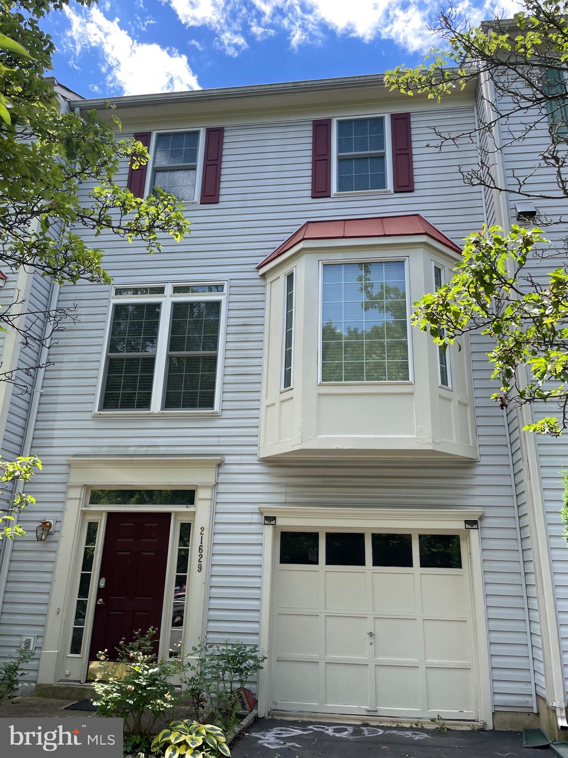 21629 KINGS CROSSING TER