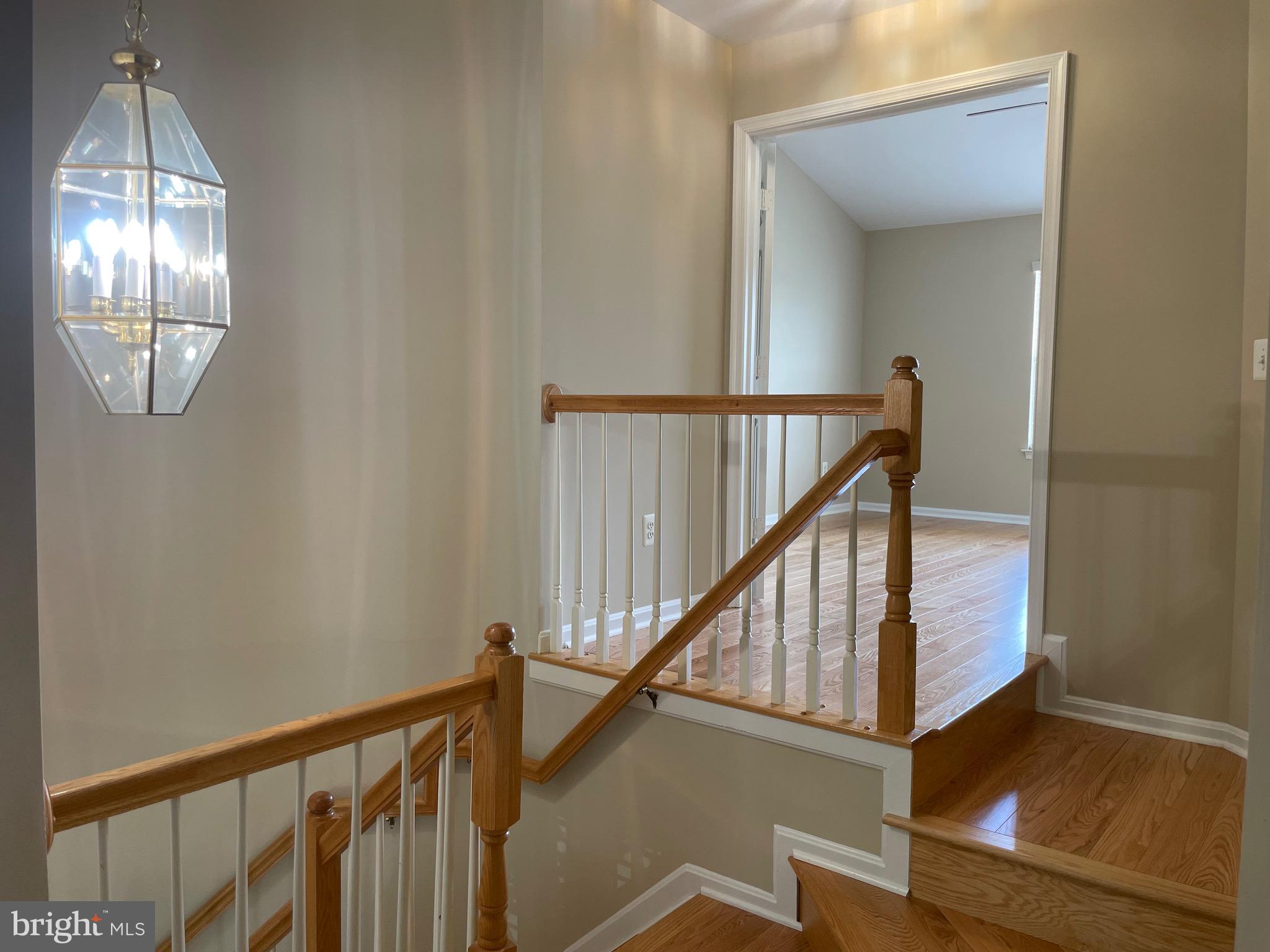 21629 KINGS CROSSING TER