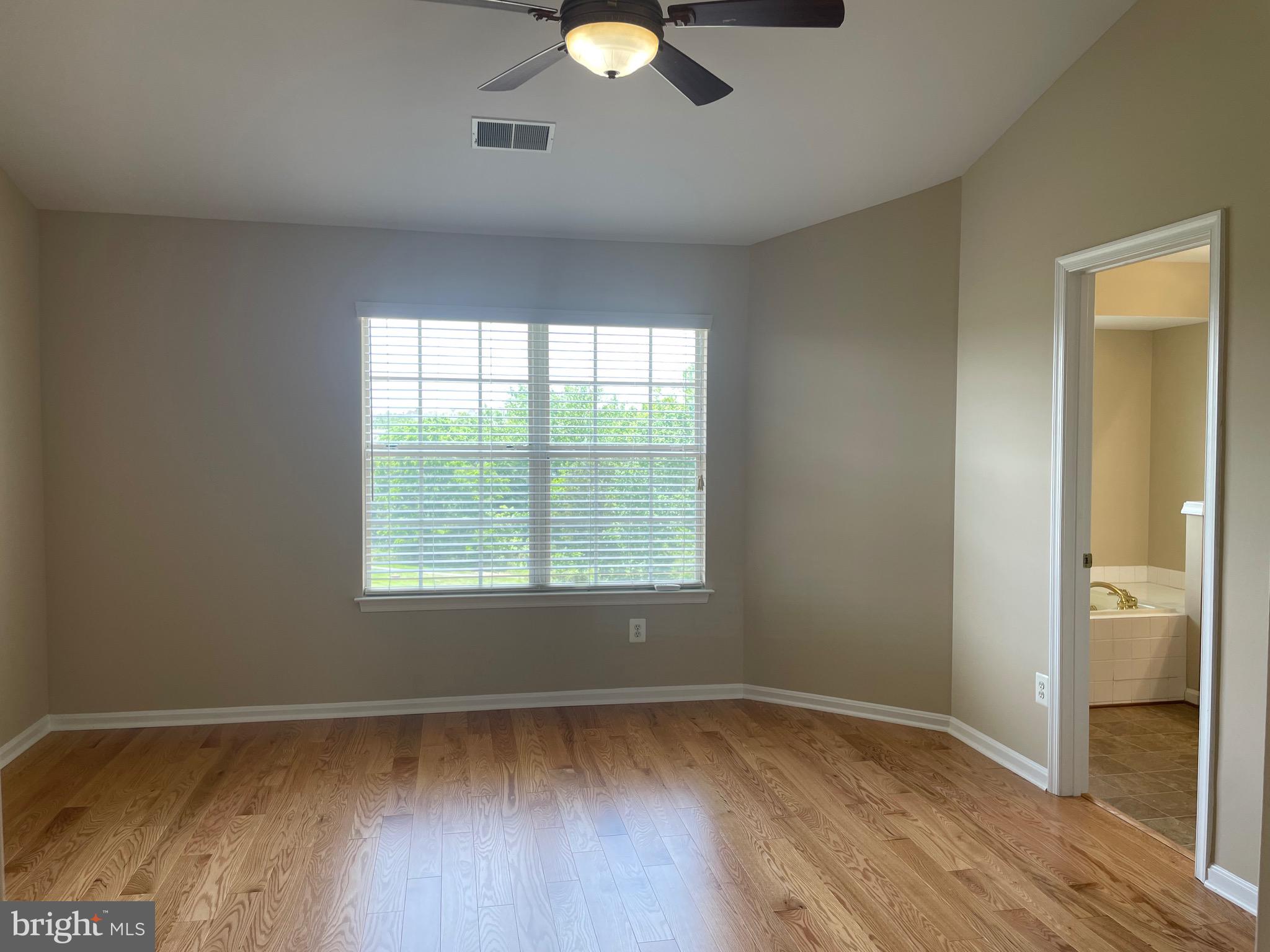 21629 KINGS CROSSING TER