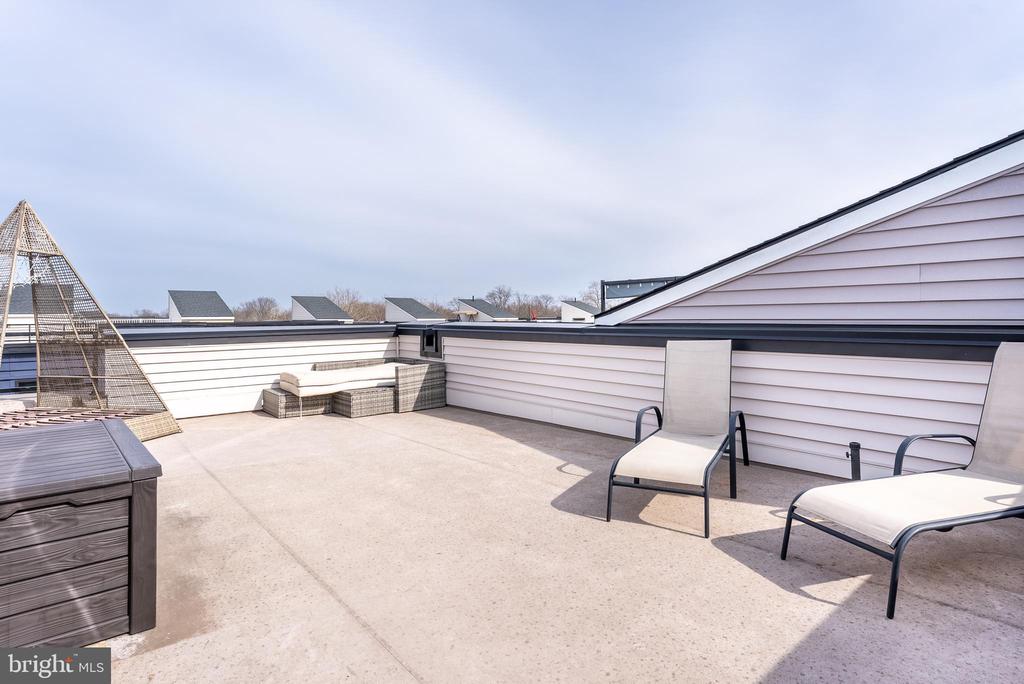 23603 Waterford Downs Ter