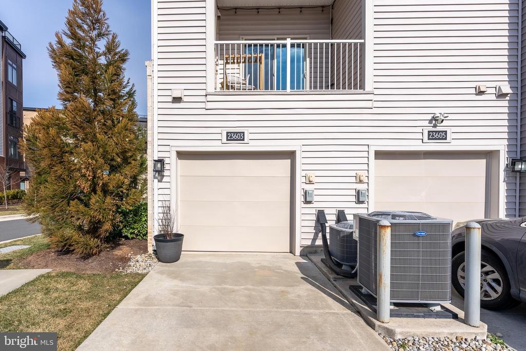 23603 Waterford Downs Ter