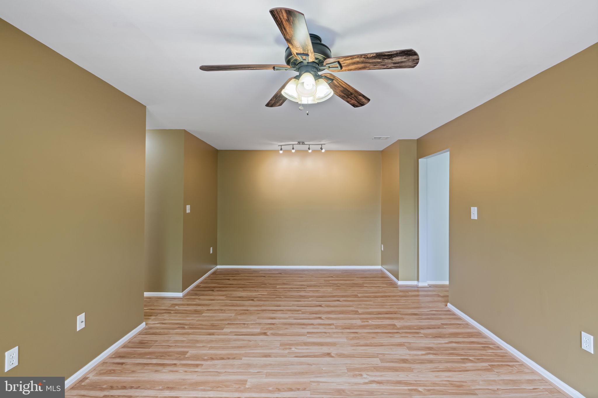 9576 Jayhawk Ter #203