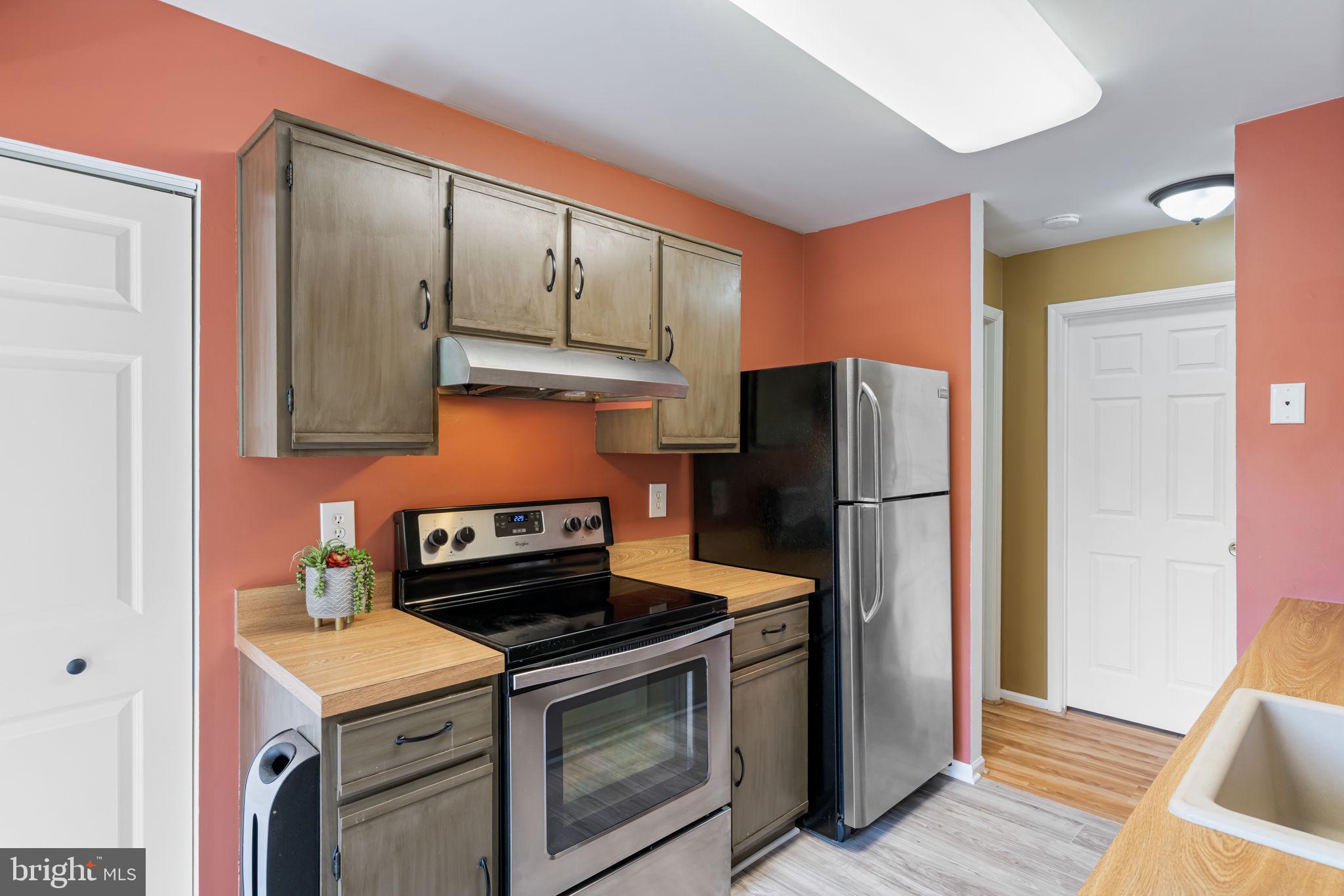 9576 Jayhawk Ter #203