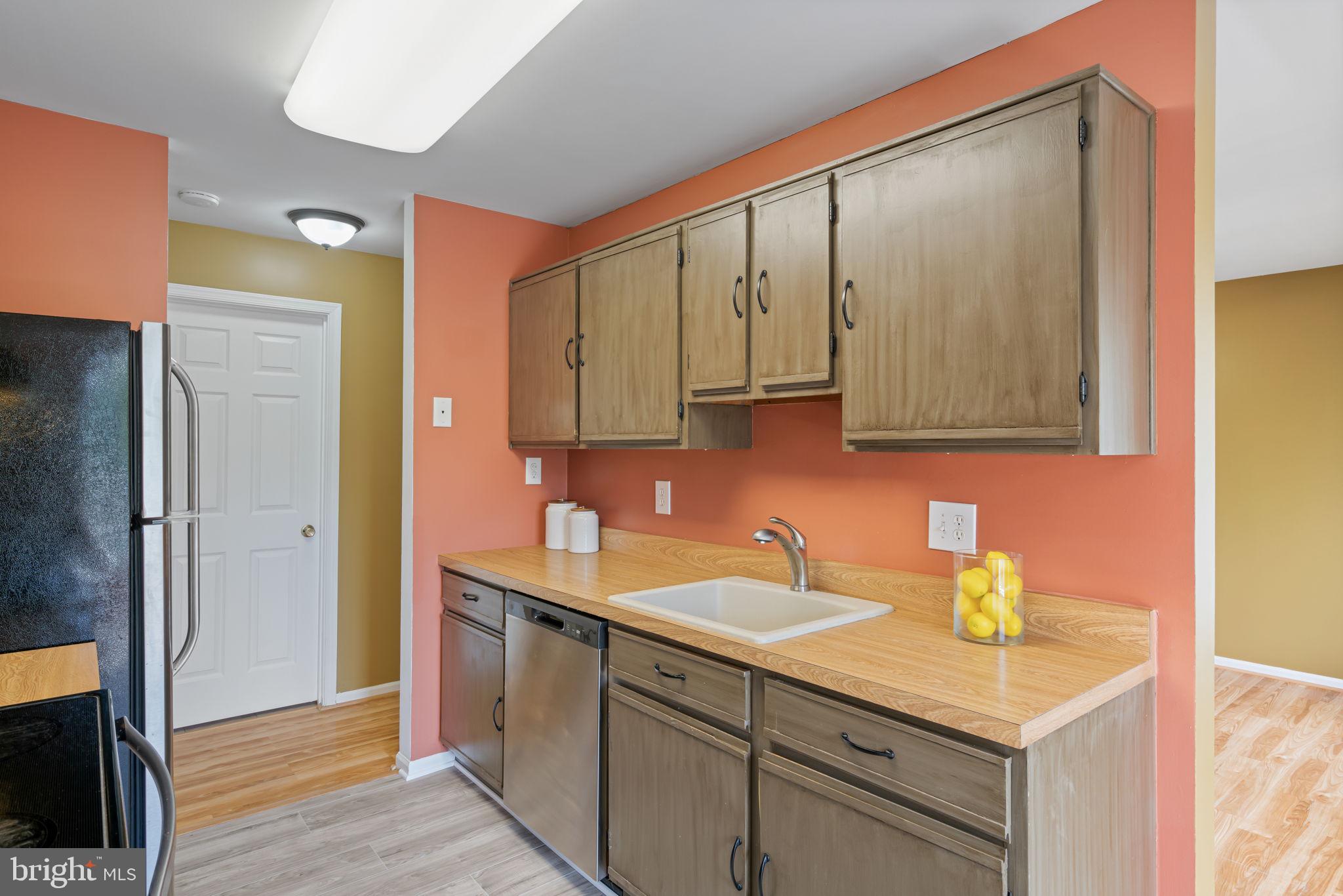 9576 Jayhawk Ter #203