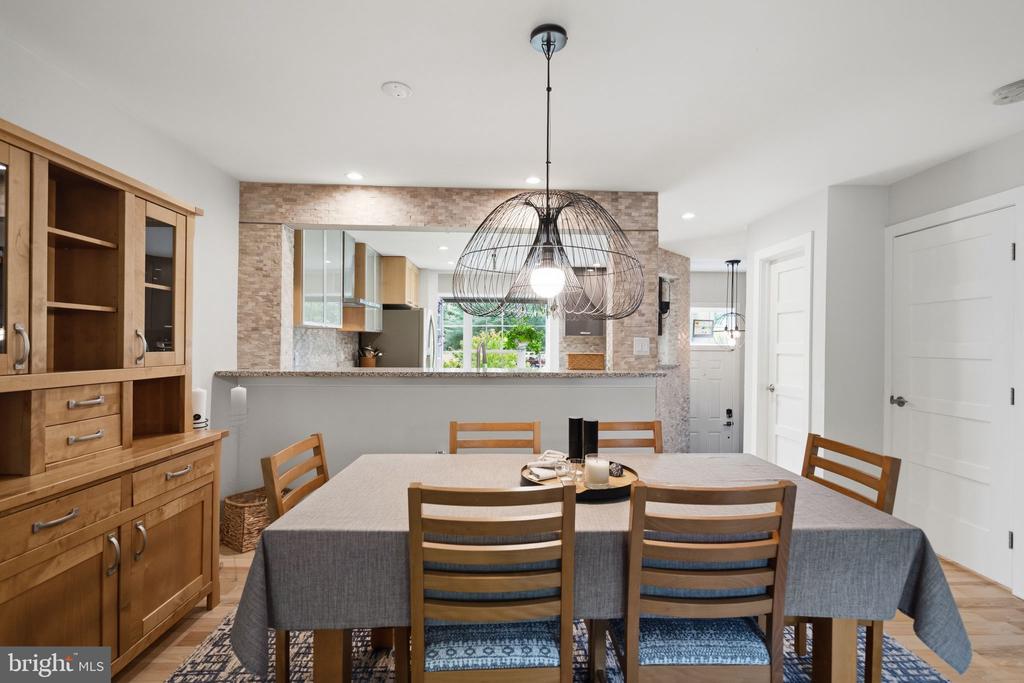 10186 SPEEDWELL COURT