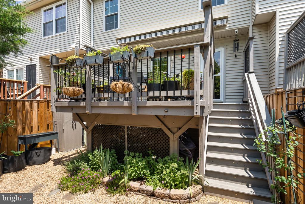 10186 SPEEDWELL COURT