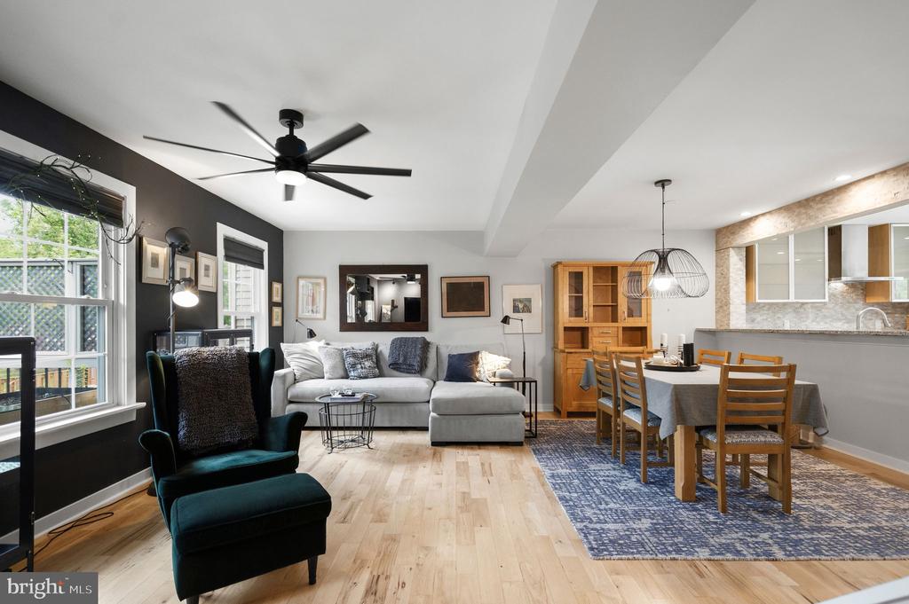 10186 SPEEDWELL COURT