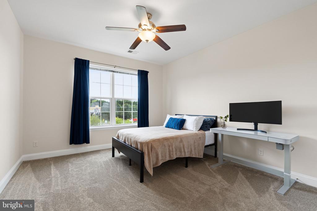 10275 FOUNTAIN CIRCLE Unit: 306