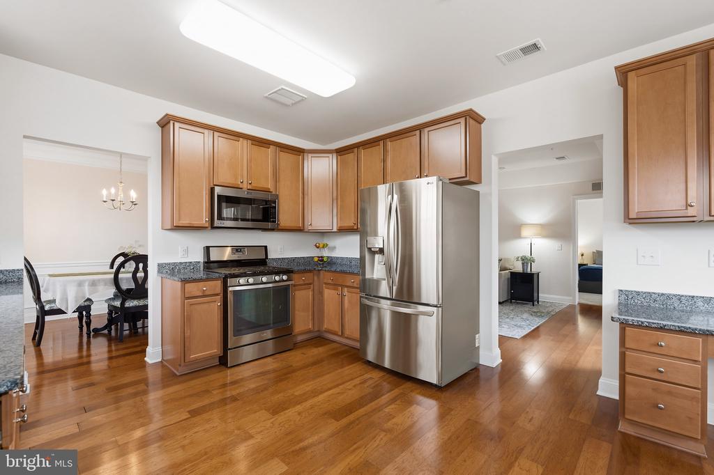 10275 FOUNTAIN CIRCLE Unit: 306