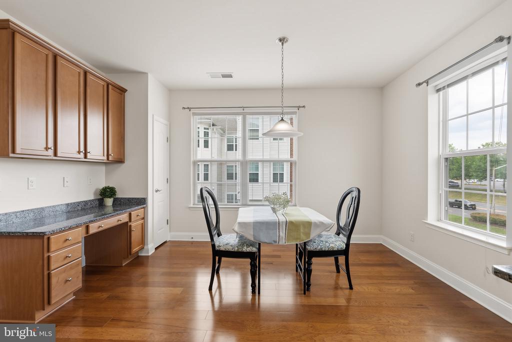 10275 FOUNTAIN CIRCLE Unit: 306