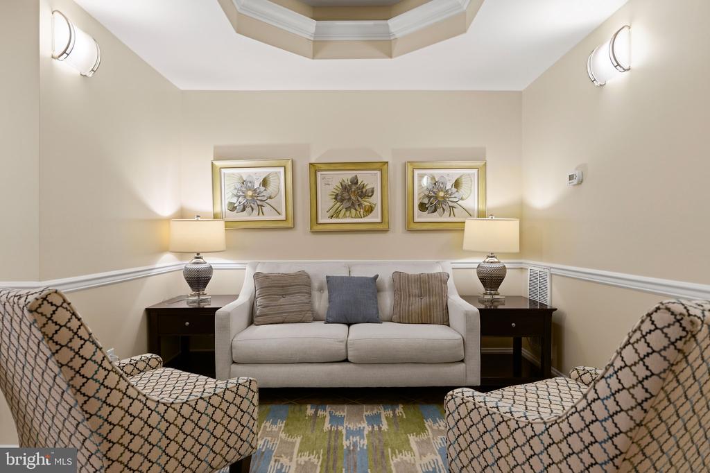 10275 FOUNTAIN CIRCLE Unit: 306