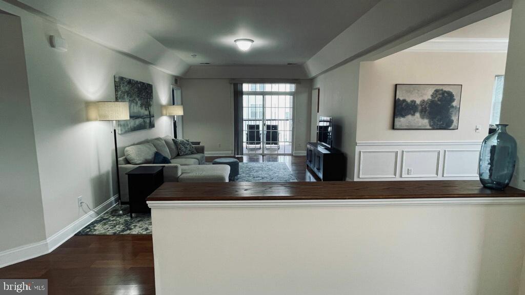 10275 FOUNTAIN CIRCLE Unit: 306