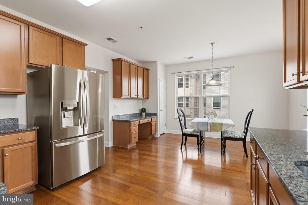 10275 FOUNTAIN CIRCLE Unit: 306