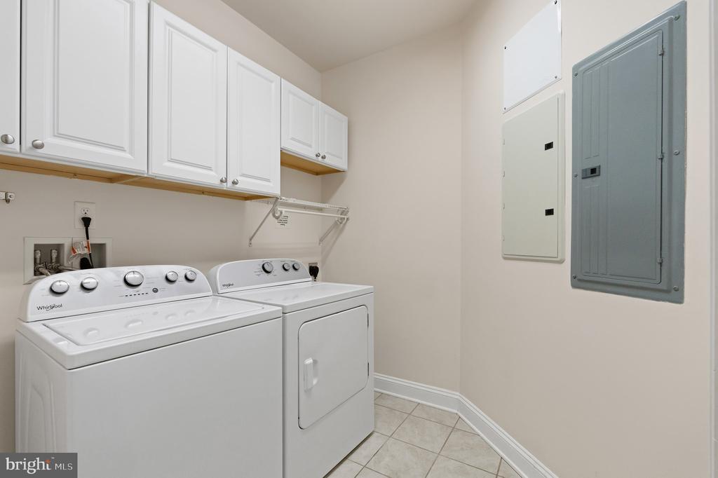 10275 FOUNTAIN CIRCLE Unit: 306