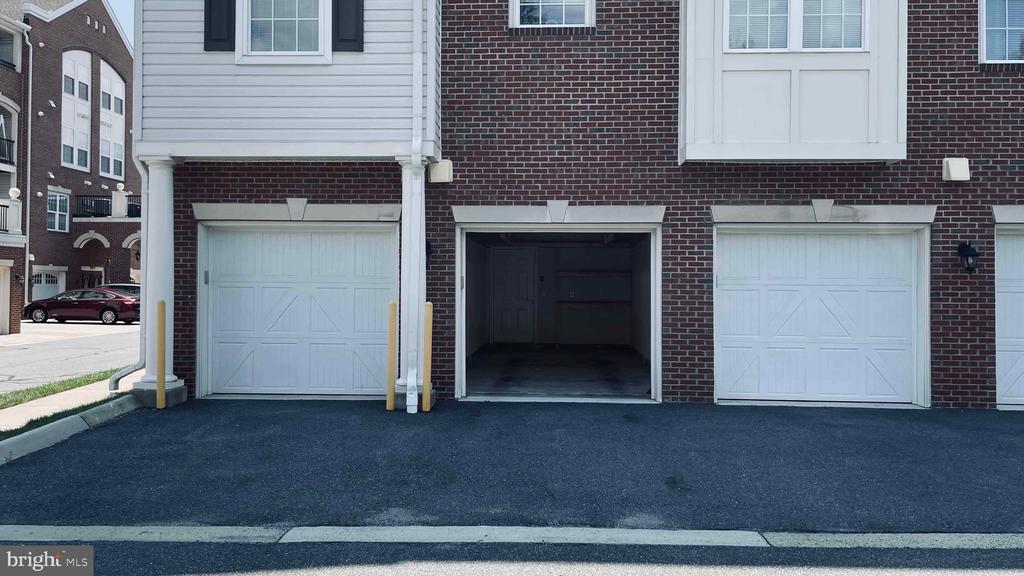 10275 FOUNTAIN CIRCLE Unit: 306