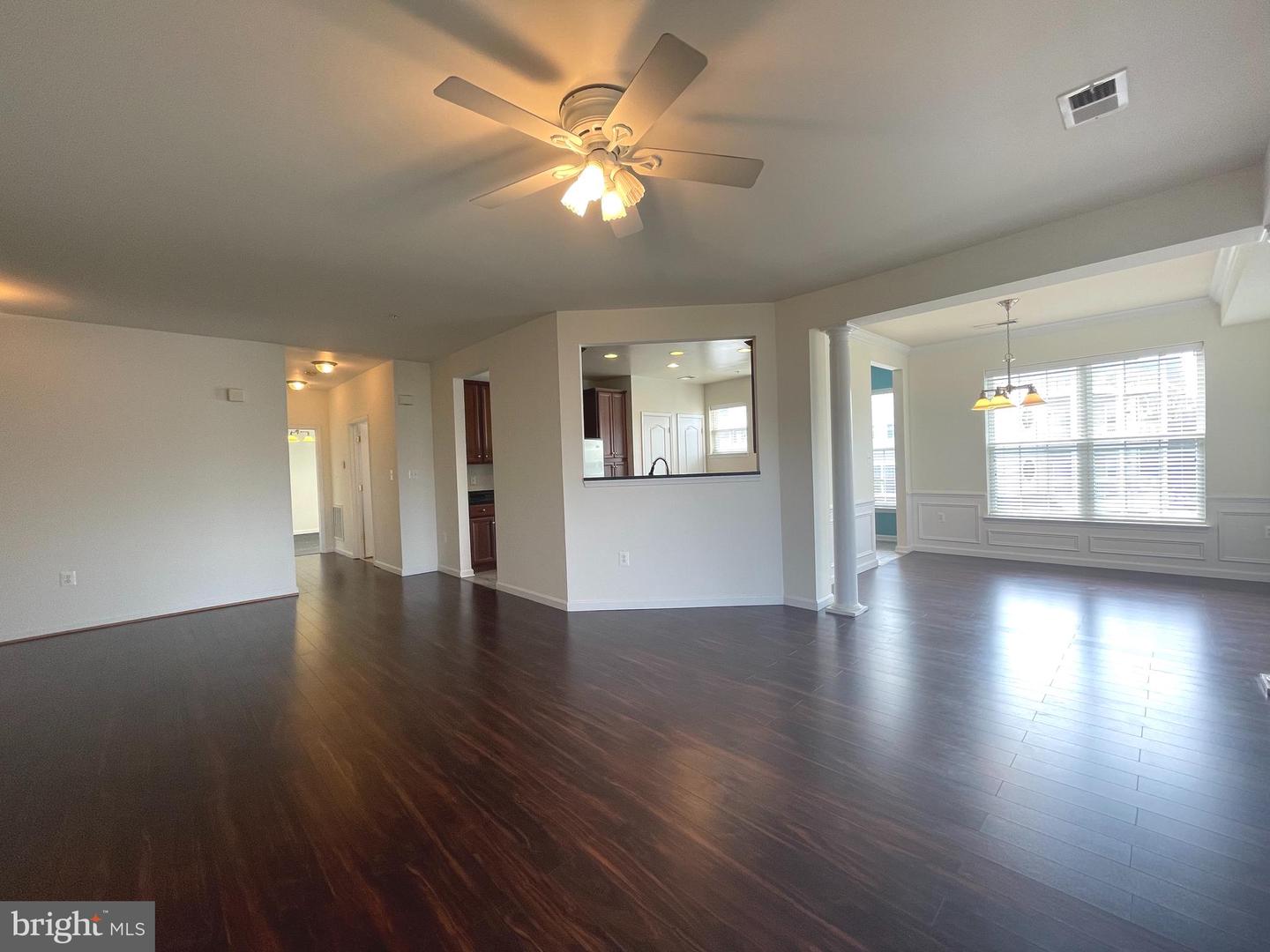 9720 Holmes Pl #Unit 407