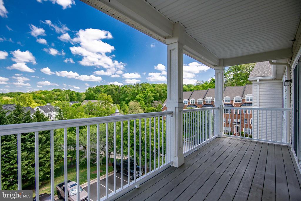 9713 HANDERSON PLACE UNIT 407