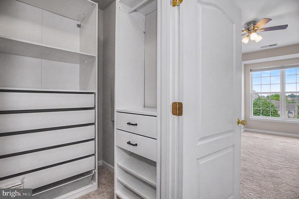 9713 HANDERSON PLACE UNIT 407