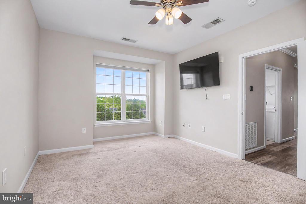 9713 HANDERSON PLACE UNIT 407