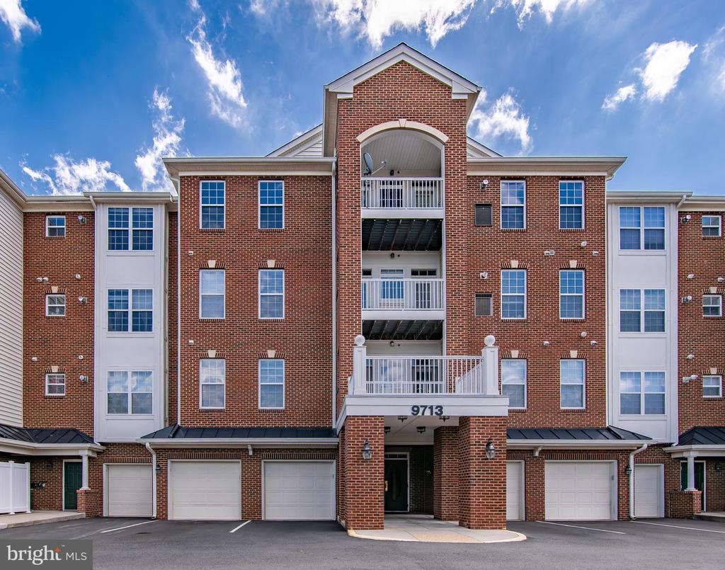 9713 HANDERSON PLACE UNIT 407
