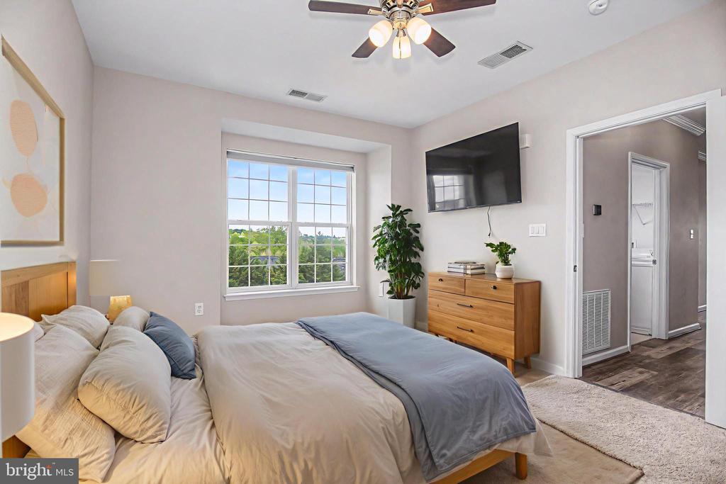 9713 HANDERSON PLACE UNIT 407