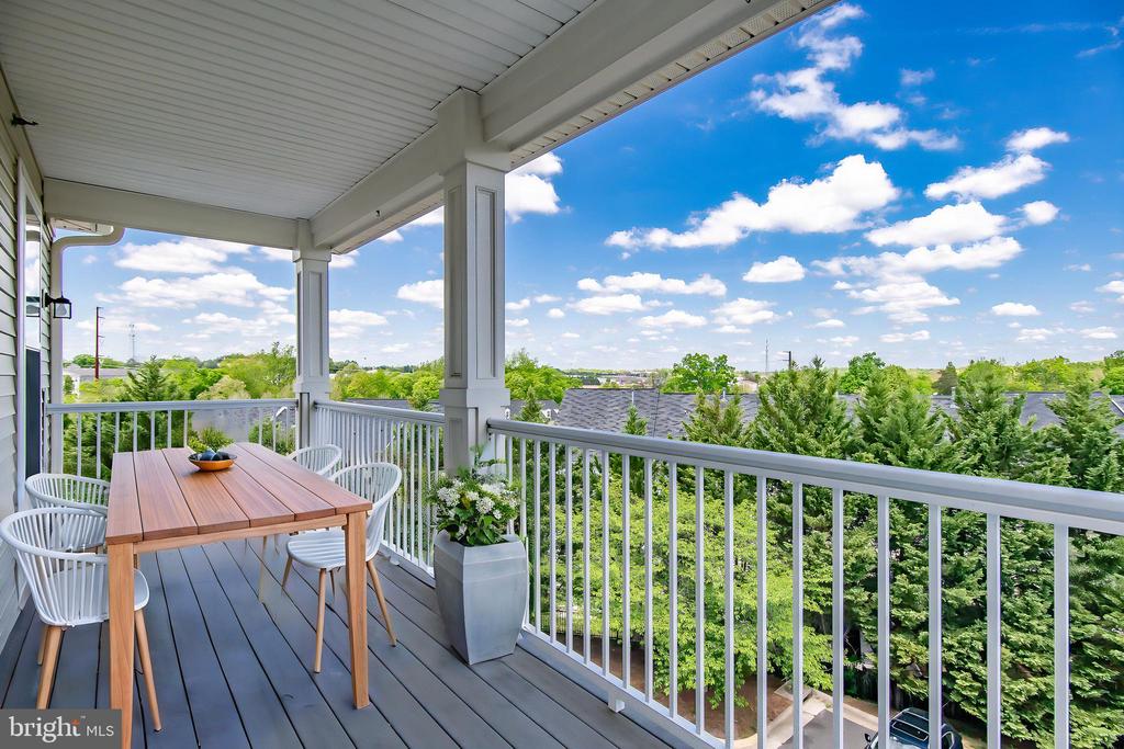 9713 HANDERSON PLACE UNIT 407