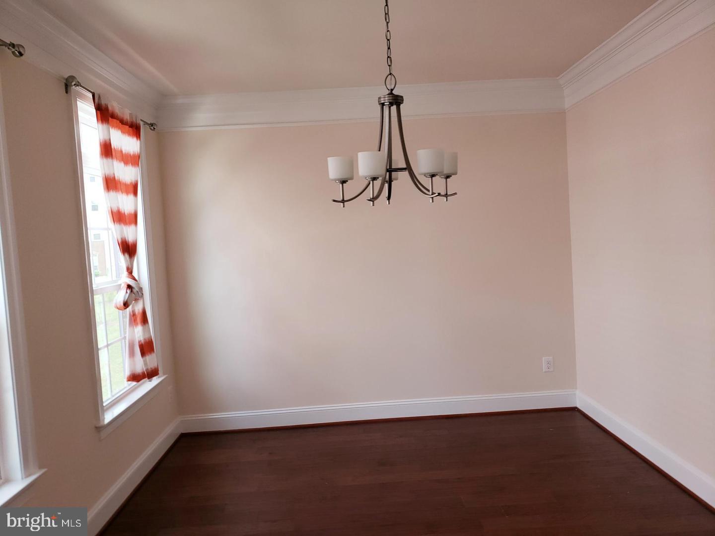 7087 Darbey Knoll Dr