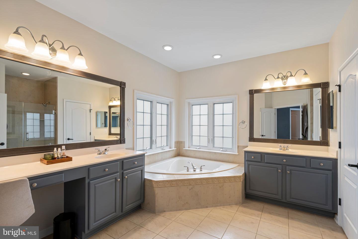 14906 Southern Crossing St