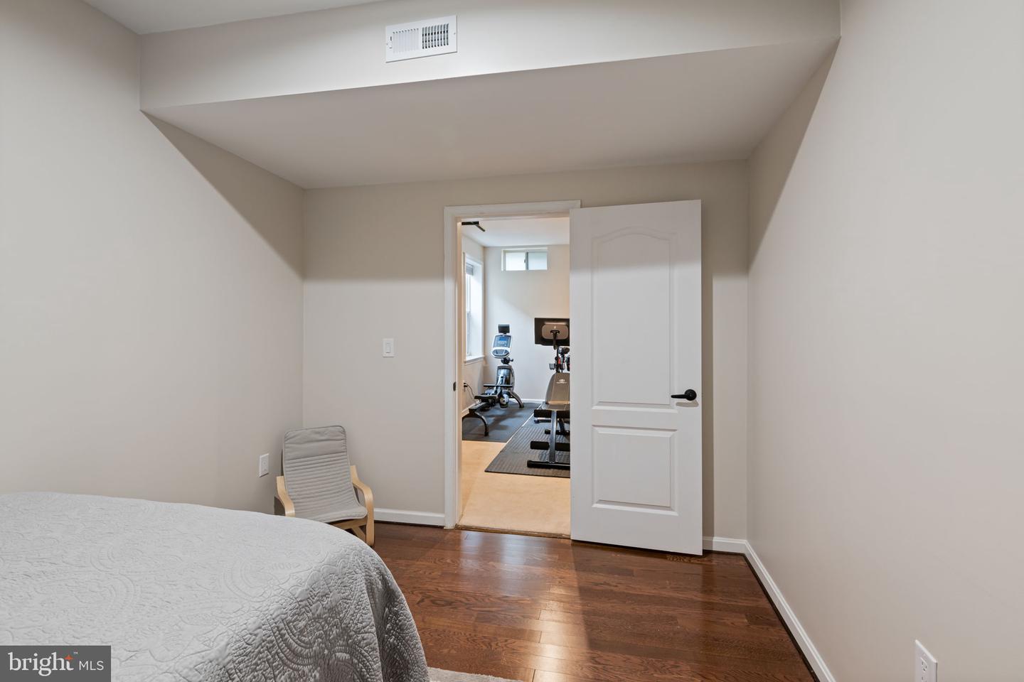 14906 Southern Crossing St