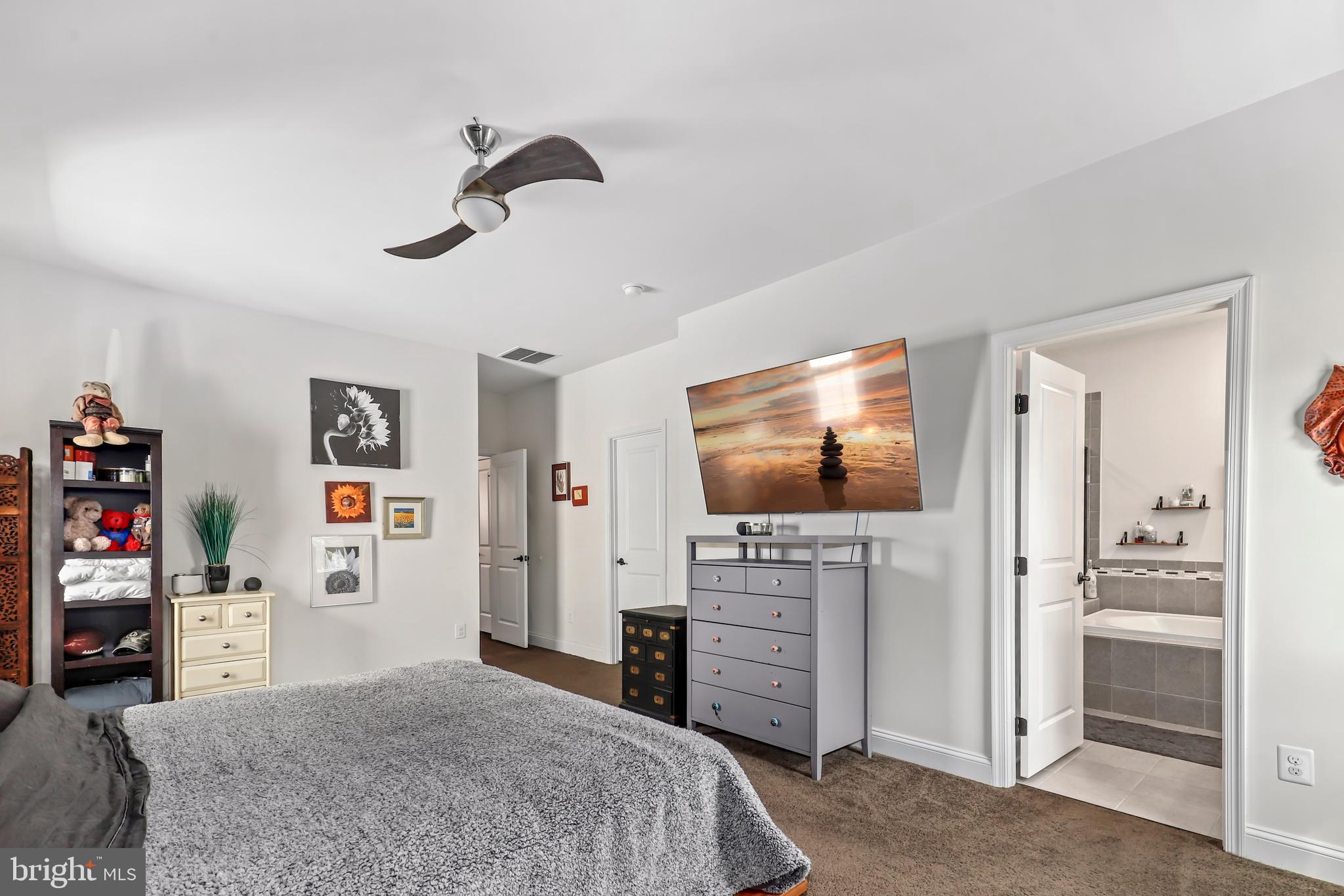 10442 Steeplechase Run Ln