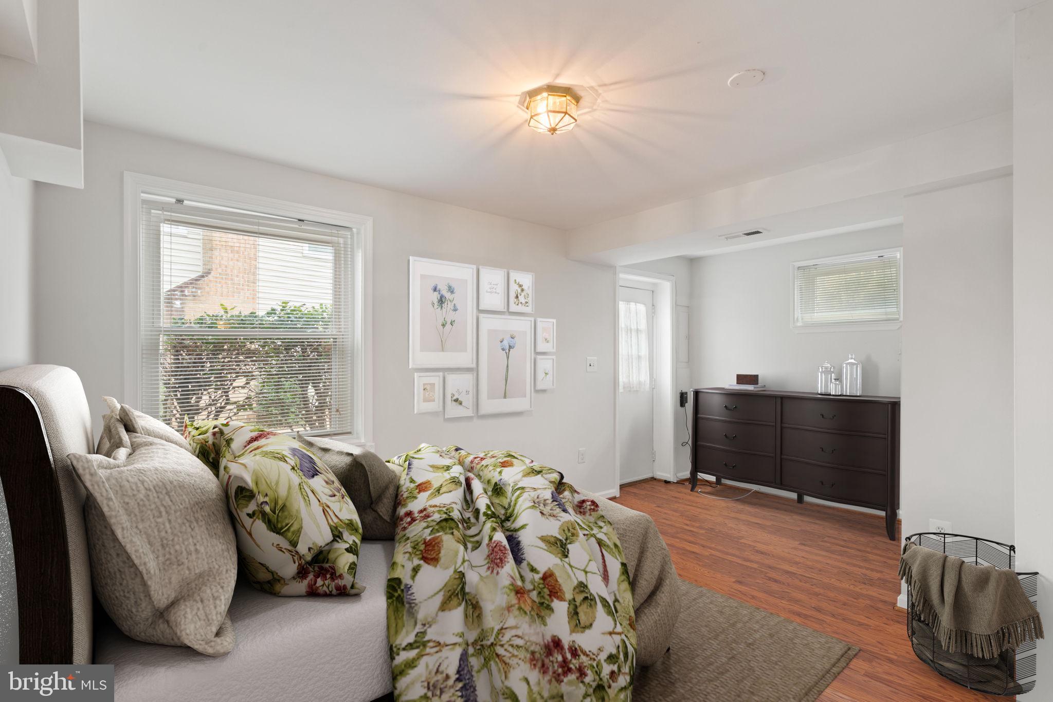 10009 Sudley Manor Dr