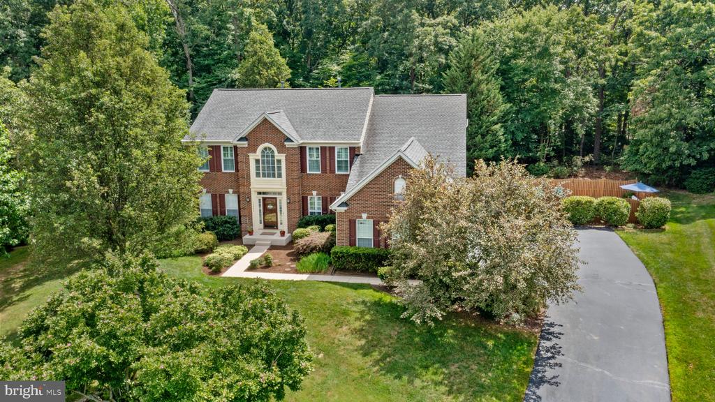 13246 Amblewood Dr