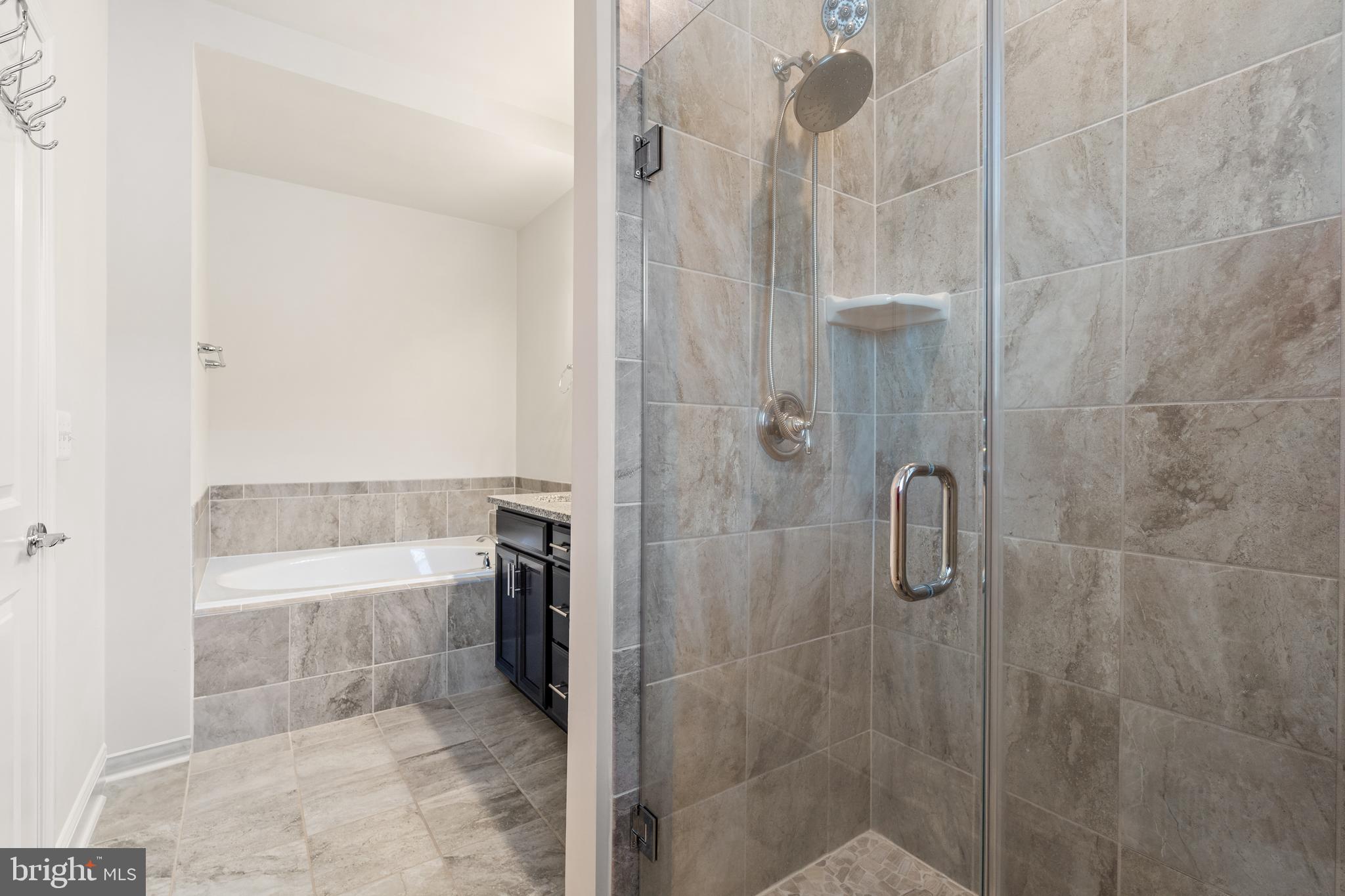 1931 GREENBRIAR HALL RD