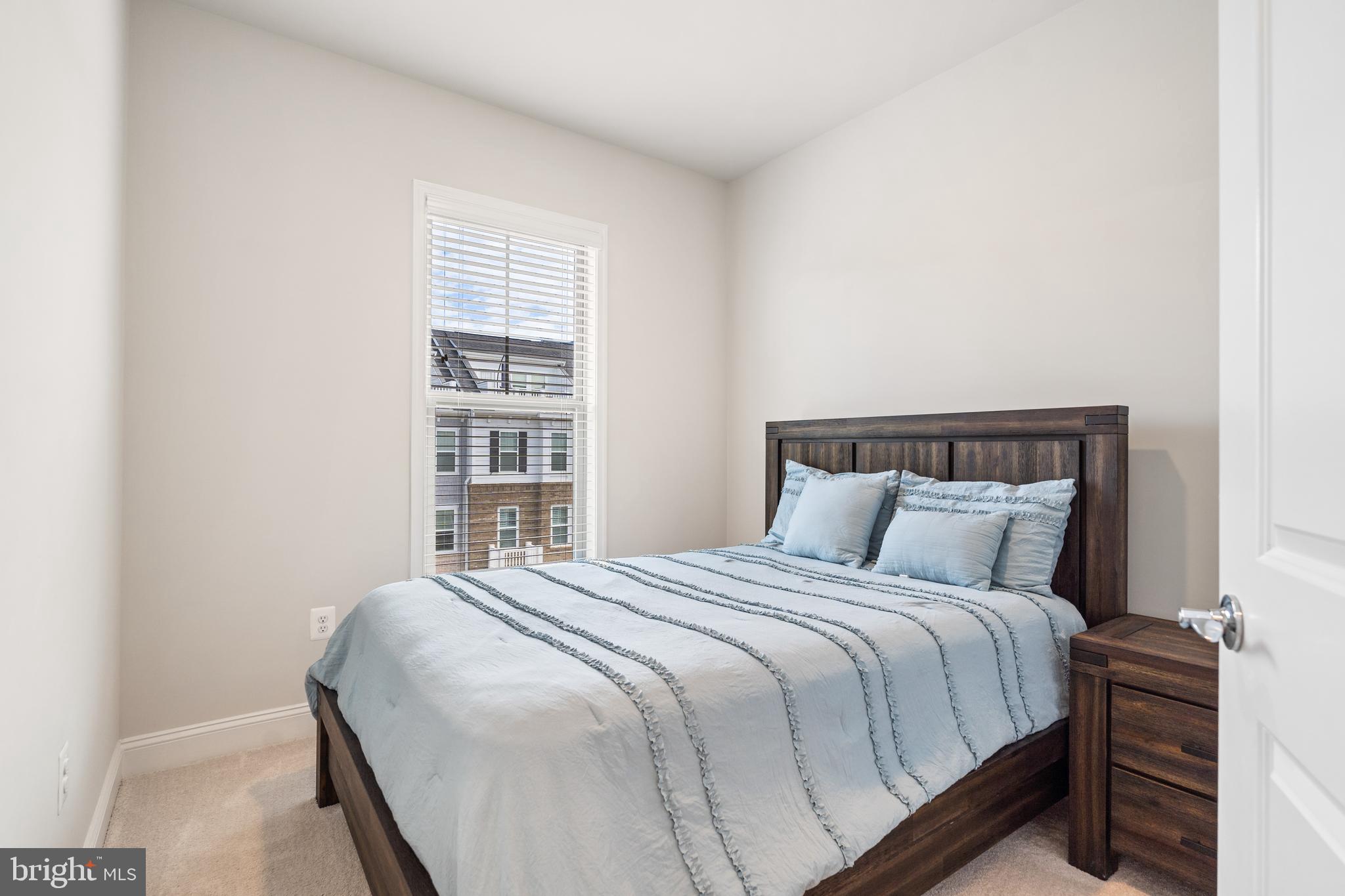 1931 GREENBRIAR HALL RD