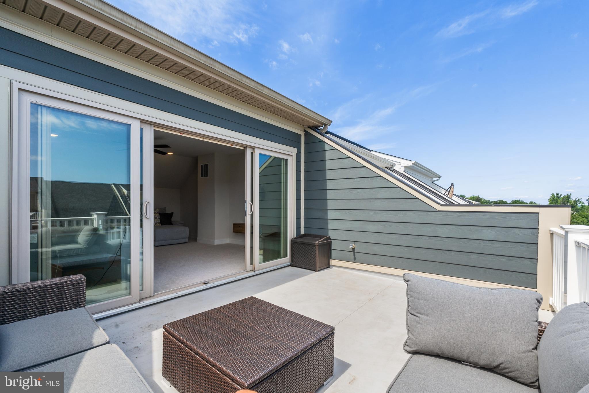 1931 GREENBRIAR HALL RD