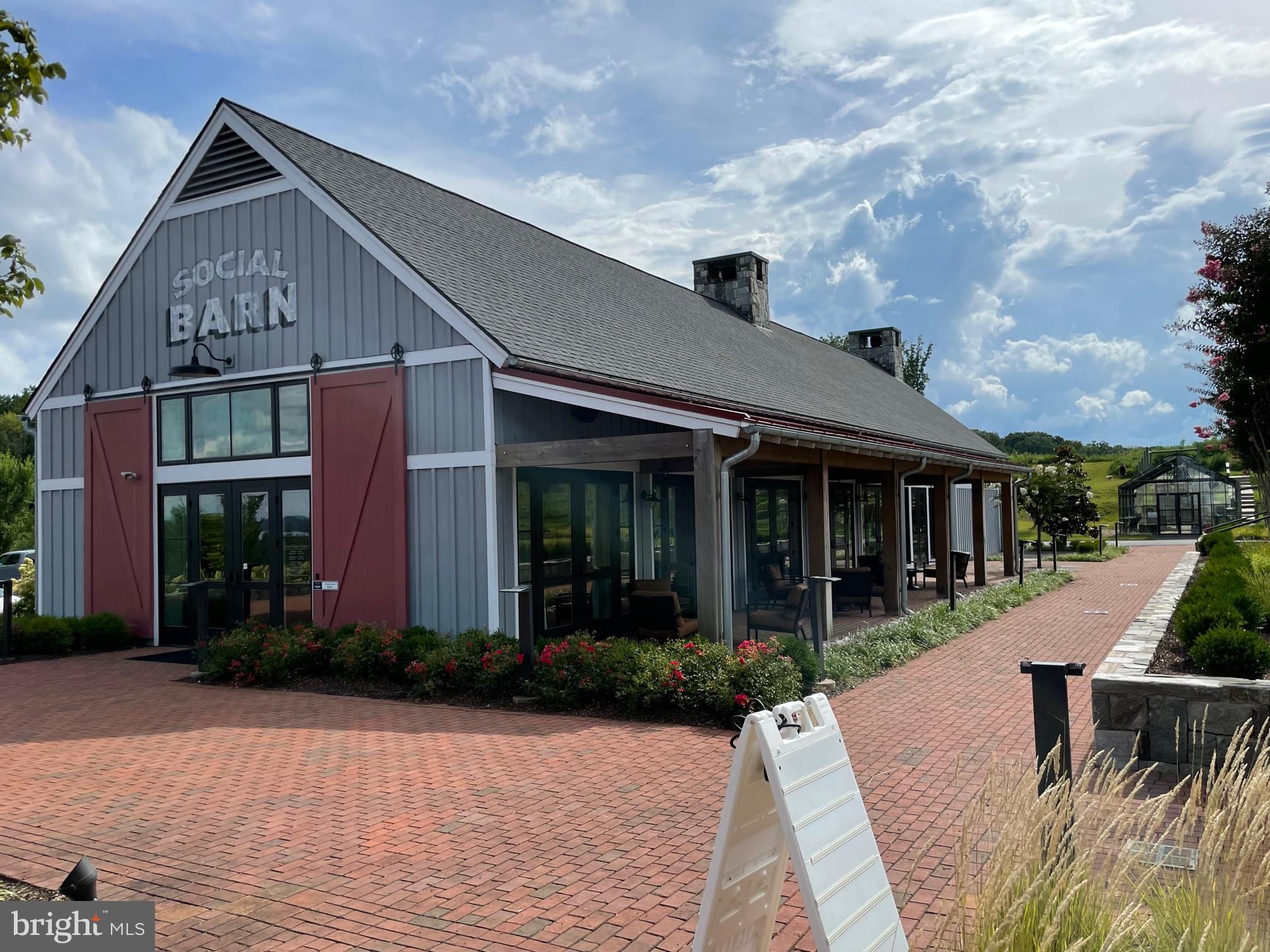 1931 GREENBRIAR HALL RD