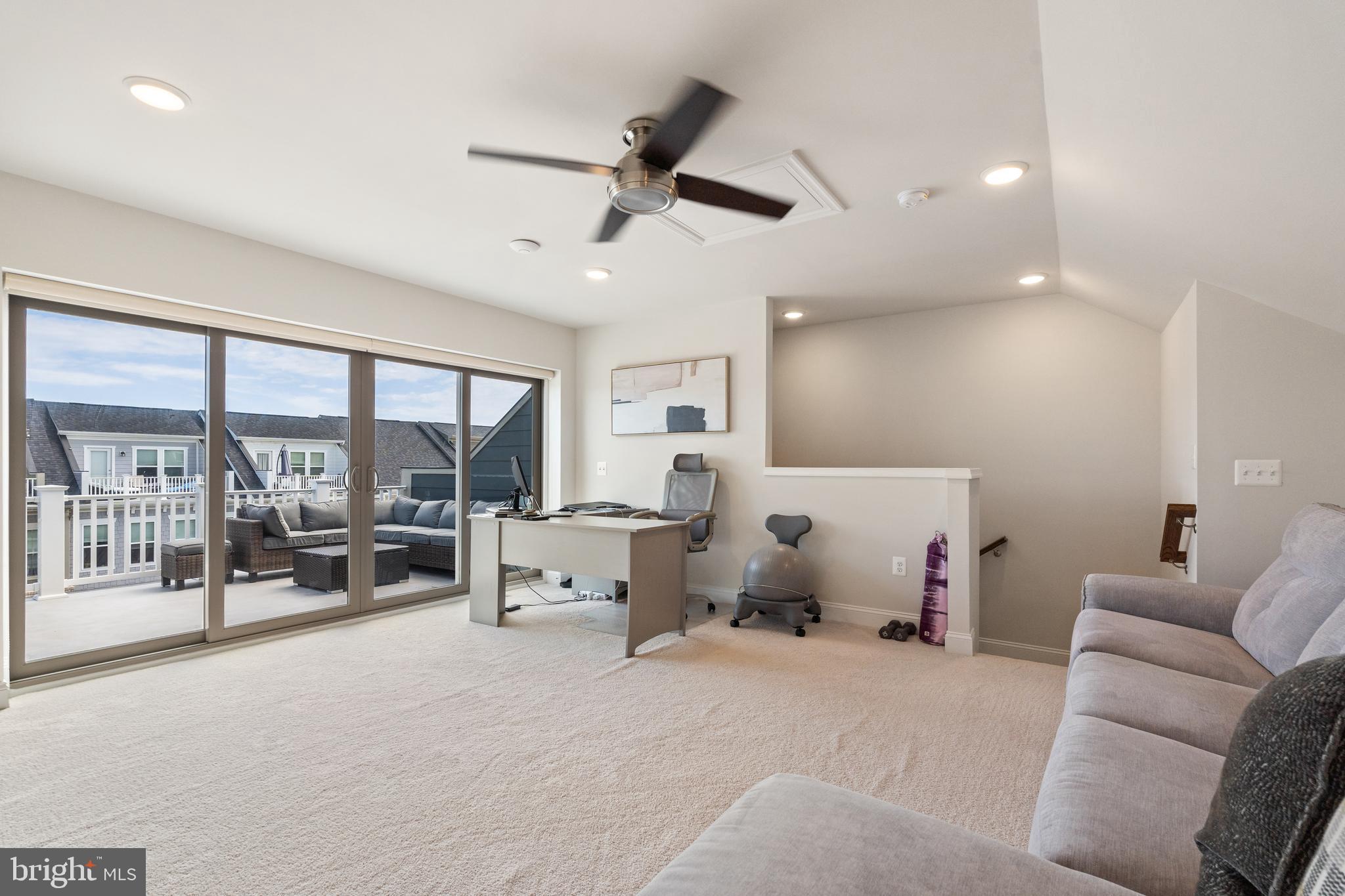 1931 GREENBRIAR HALL RD