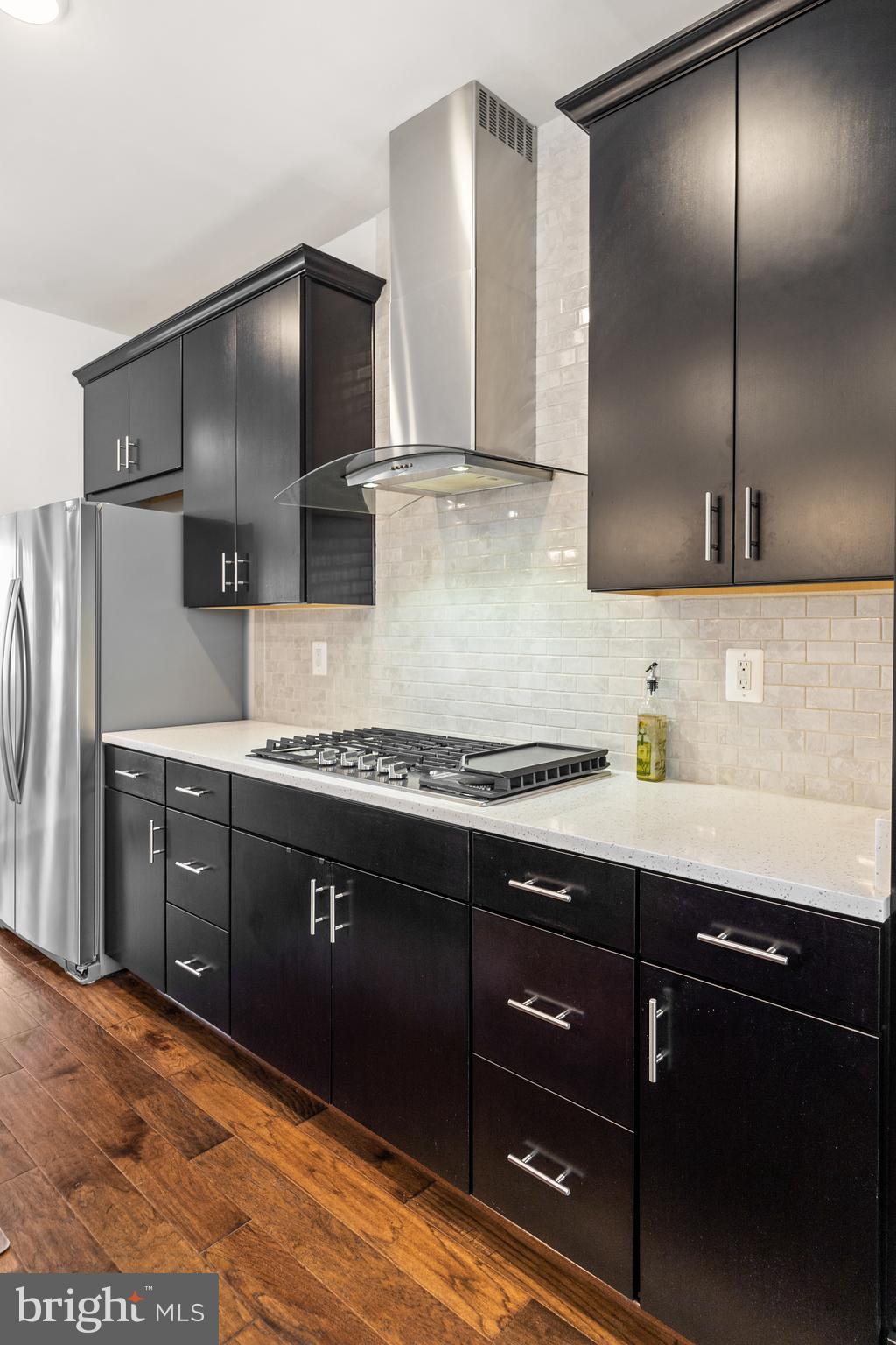 1931 GREENBRIAR HALL RD