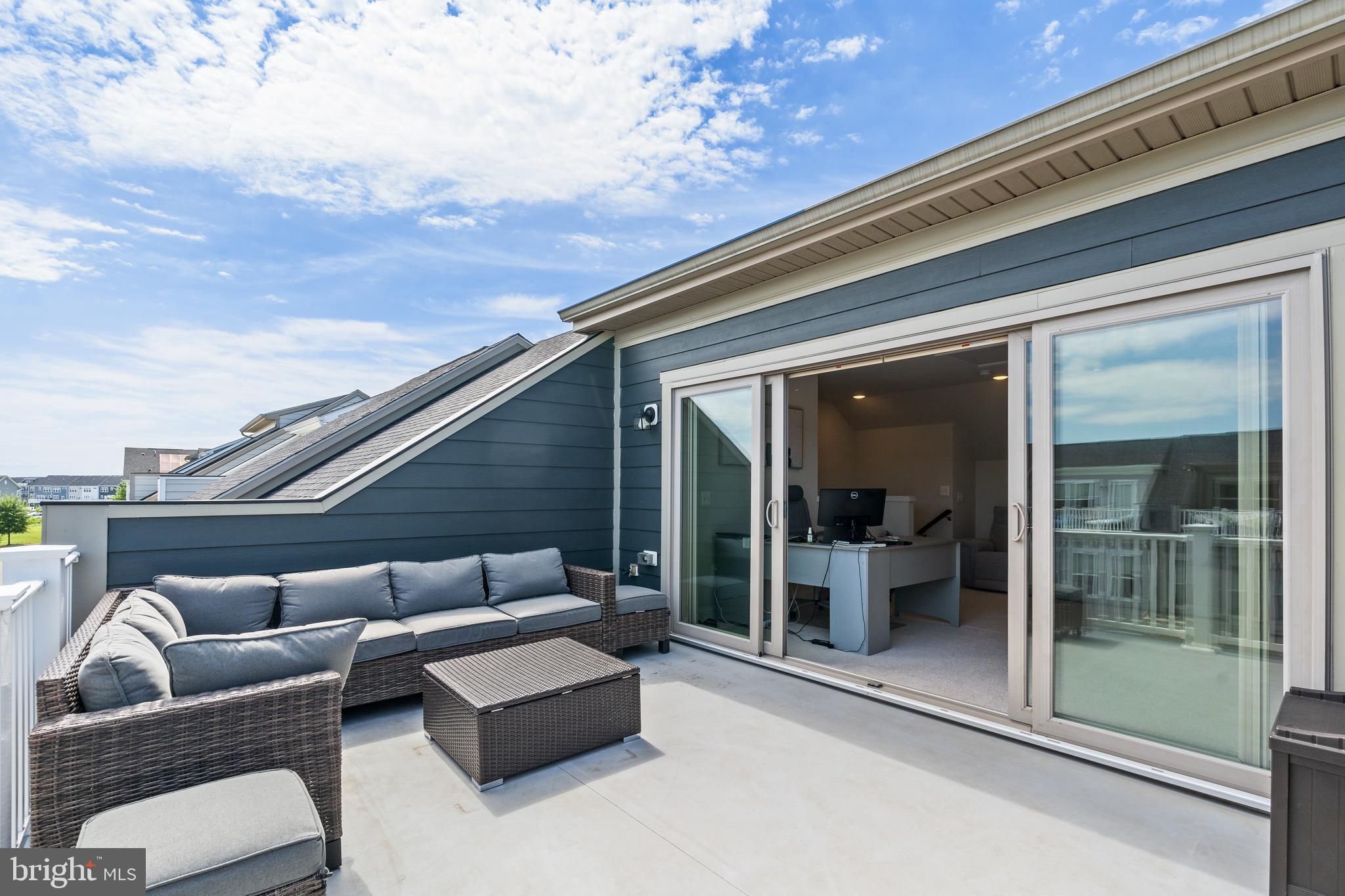 1931 GREENBRIAR HALL RD