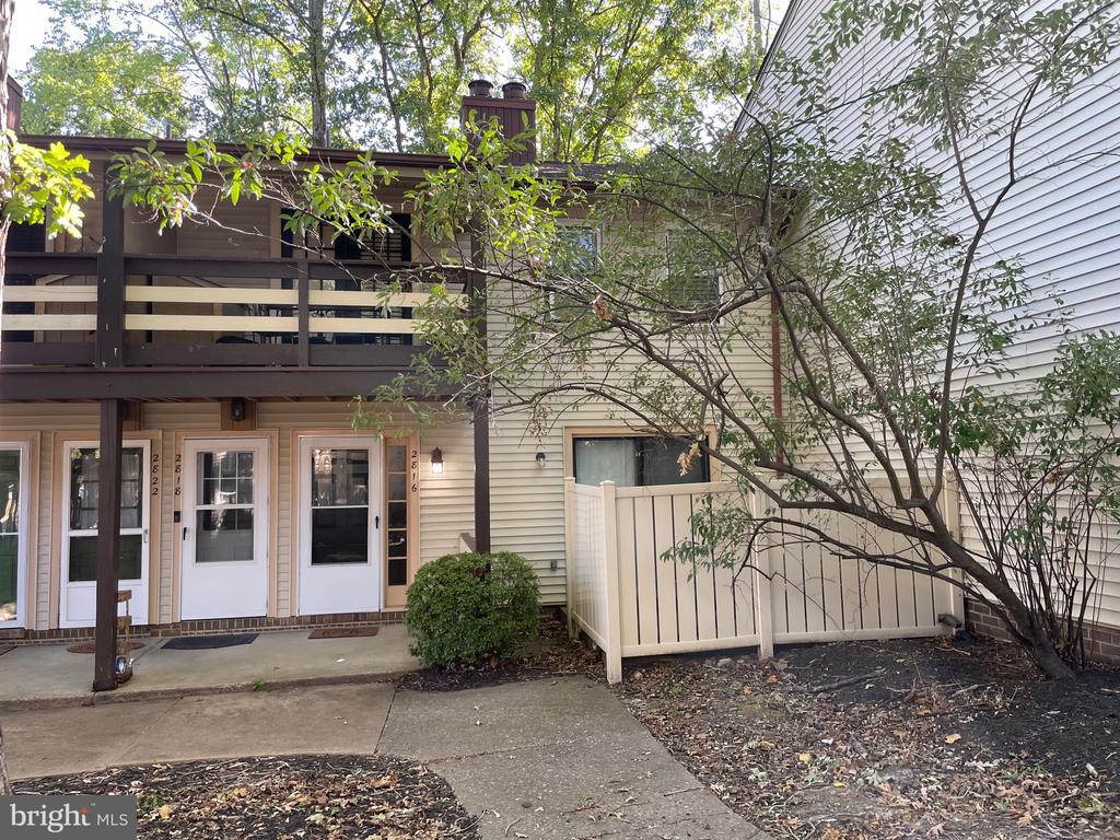 2816 CHABLIS CIR