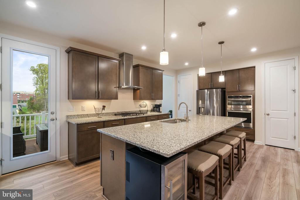 5030 Melissa Pl