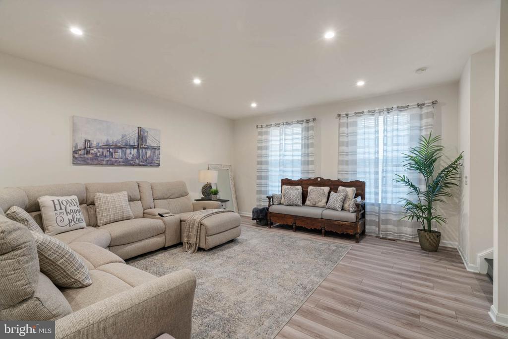 5030 Melissa Pl