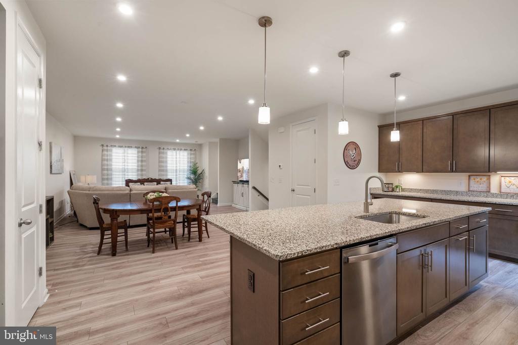 5030 Melissa Pl