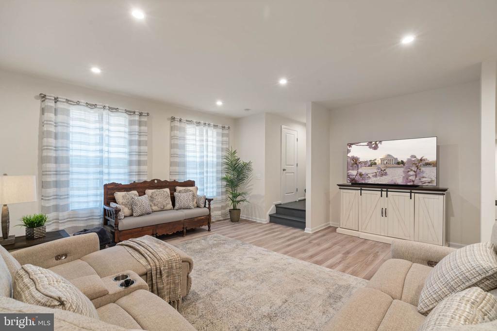 5030 Melissa Pl