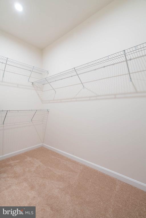 5030 Melissa Pl
