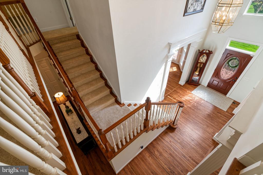 7858 Meadowgate Dr