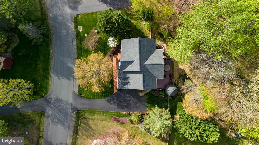 7858 Meadowgate Dr