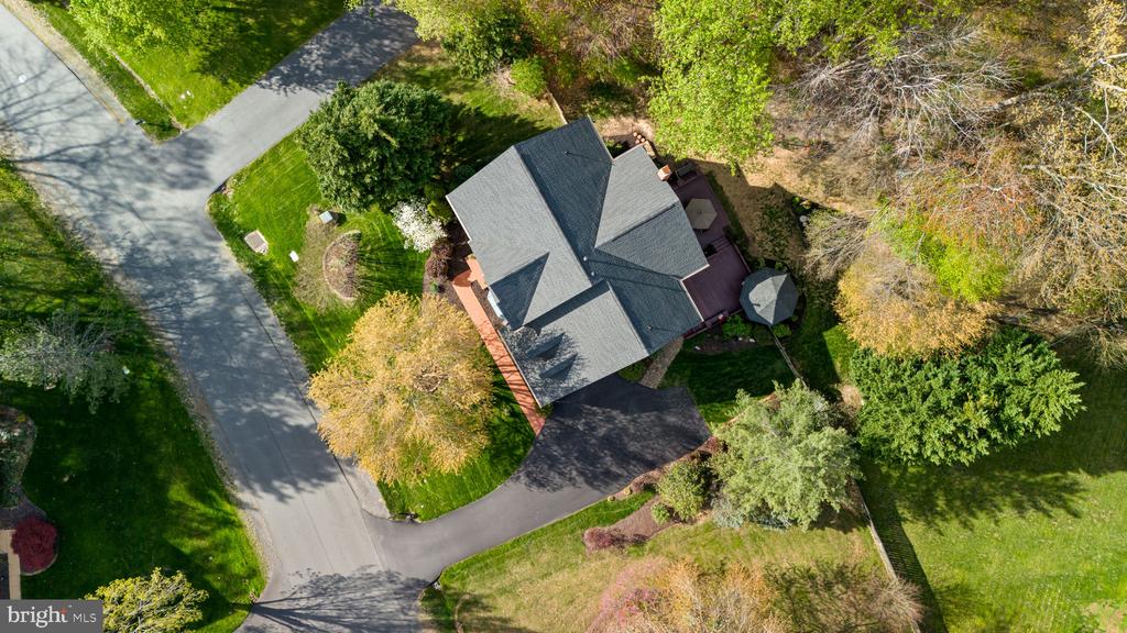 7858 Meadowgate Dr